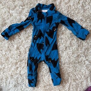 EUC Hanna Andersson newborn limited edition blue bat Halloween zippy bamboo